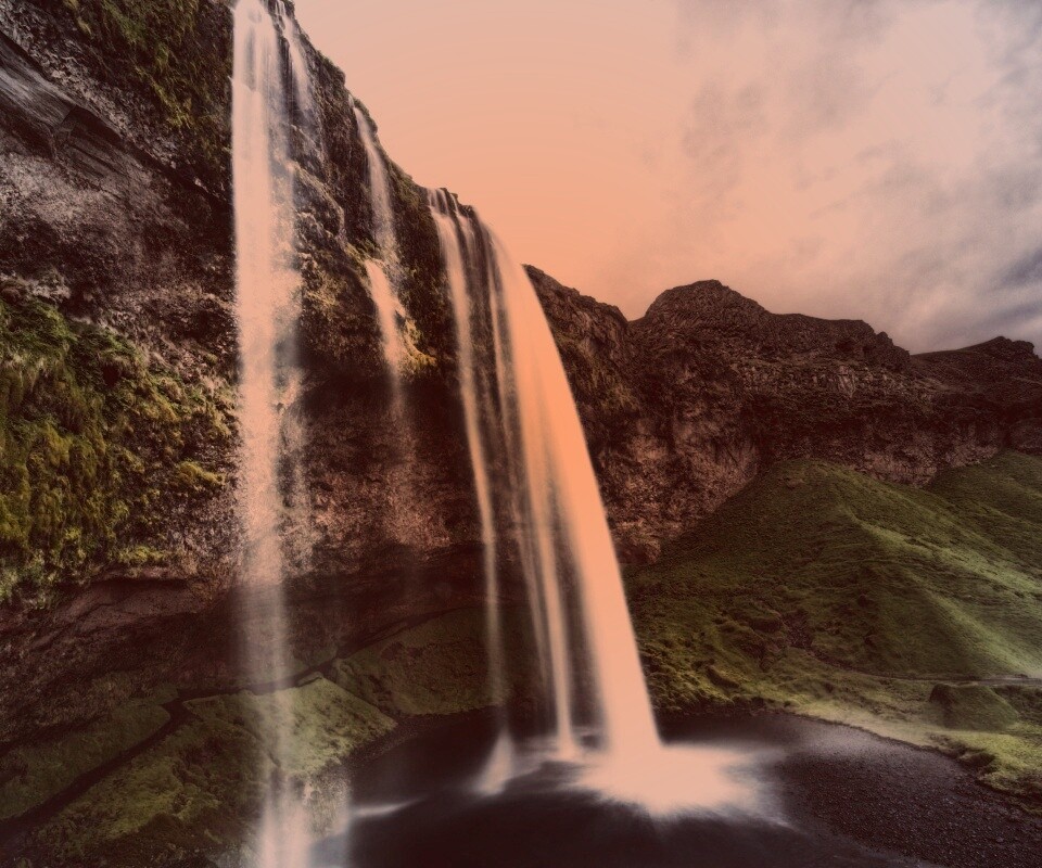 Нарисованный водопад обои