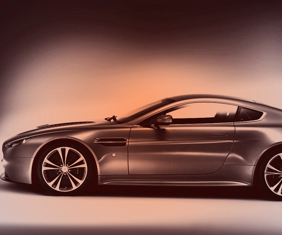 Астон Мартин обои