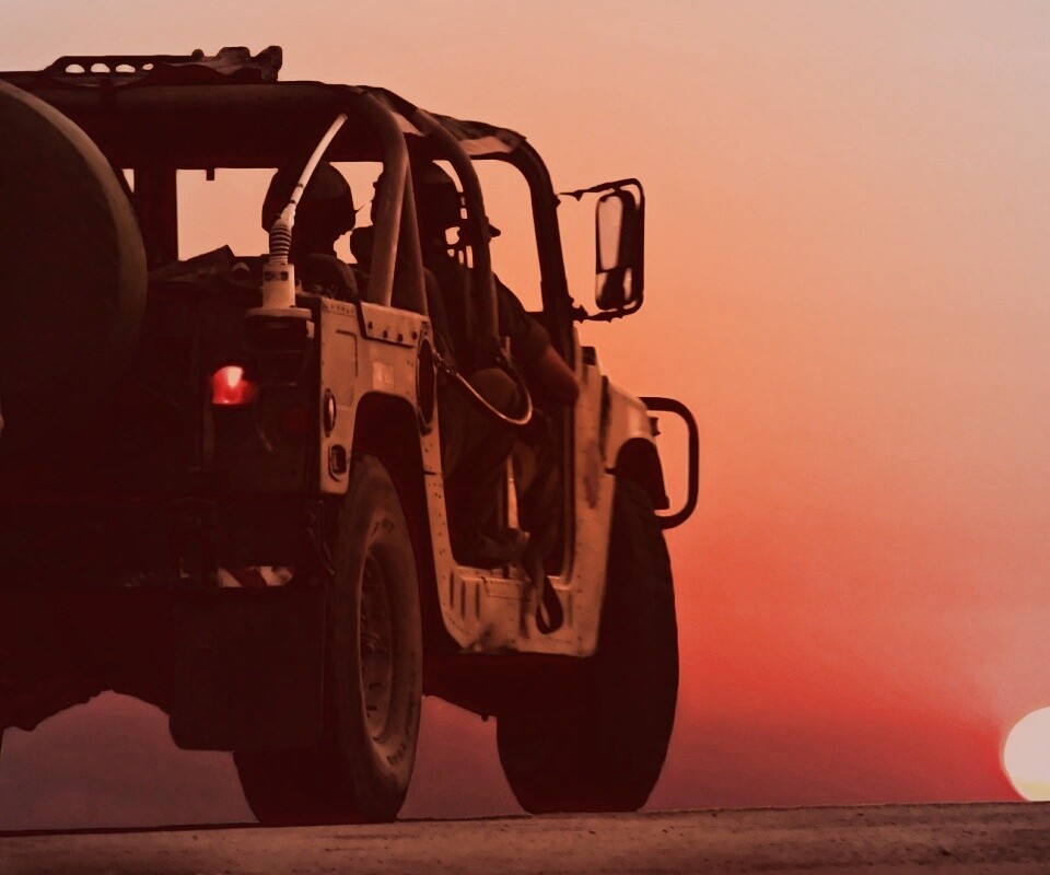 Военный Hammer обои