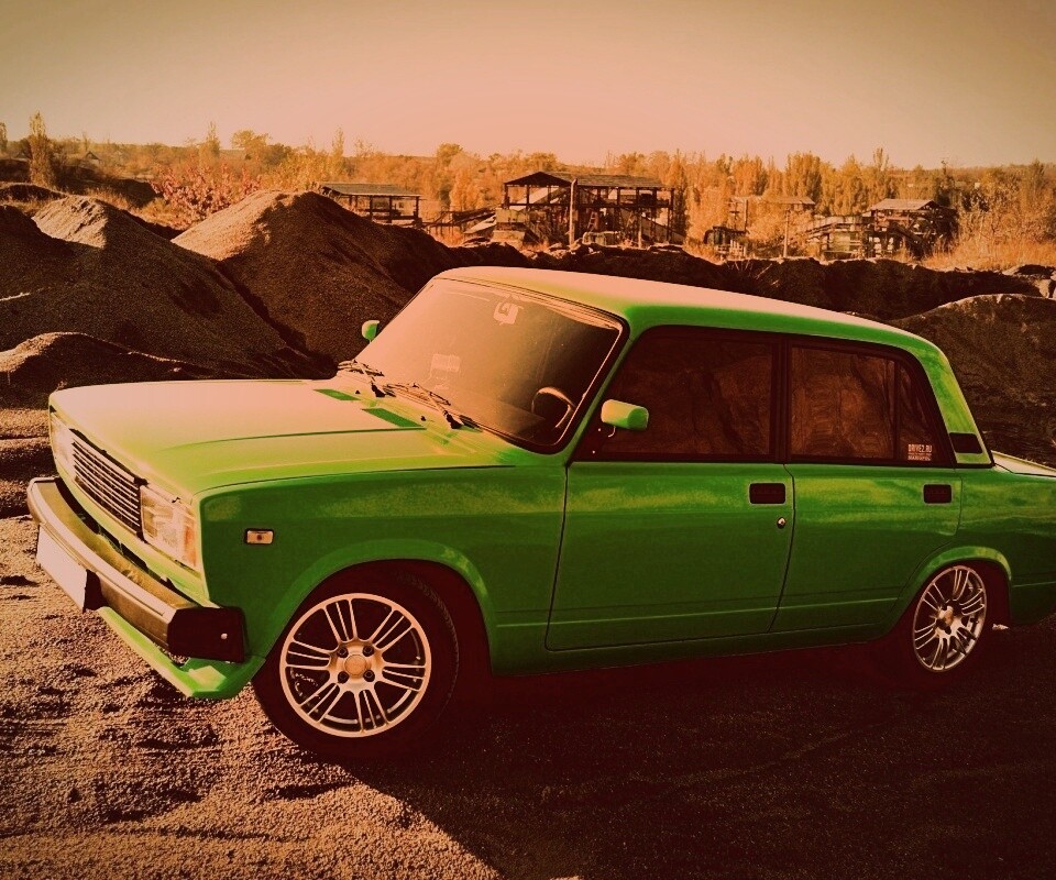 Кислотные жигули обои