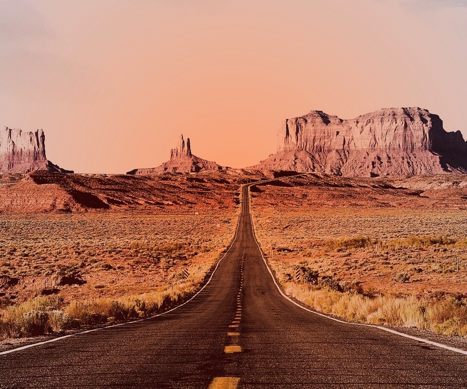 Дорога в пустыне обои