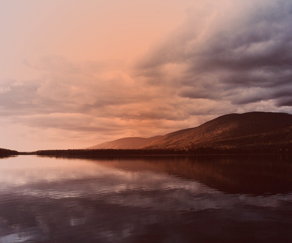 Вид на озеро обои