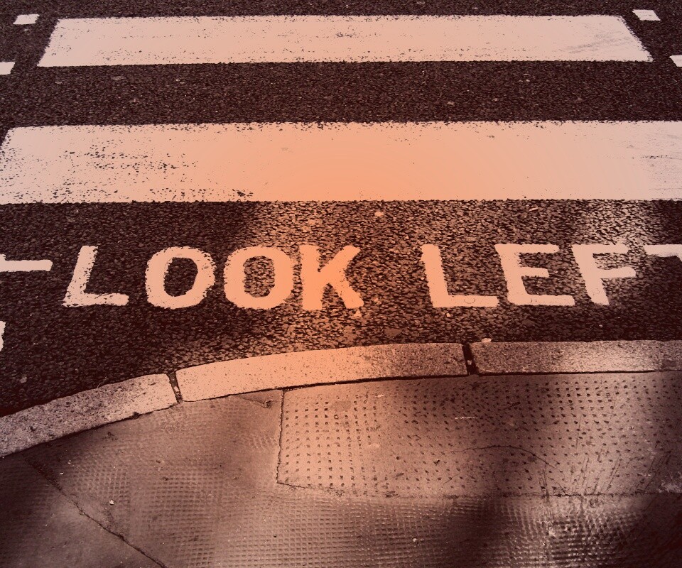 Посмотрите налево обои