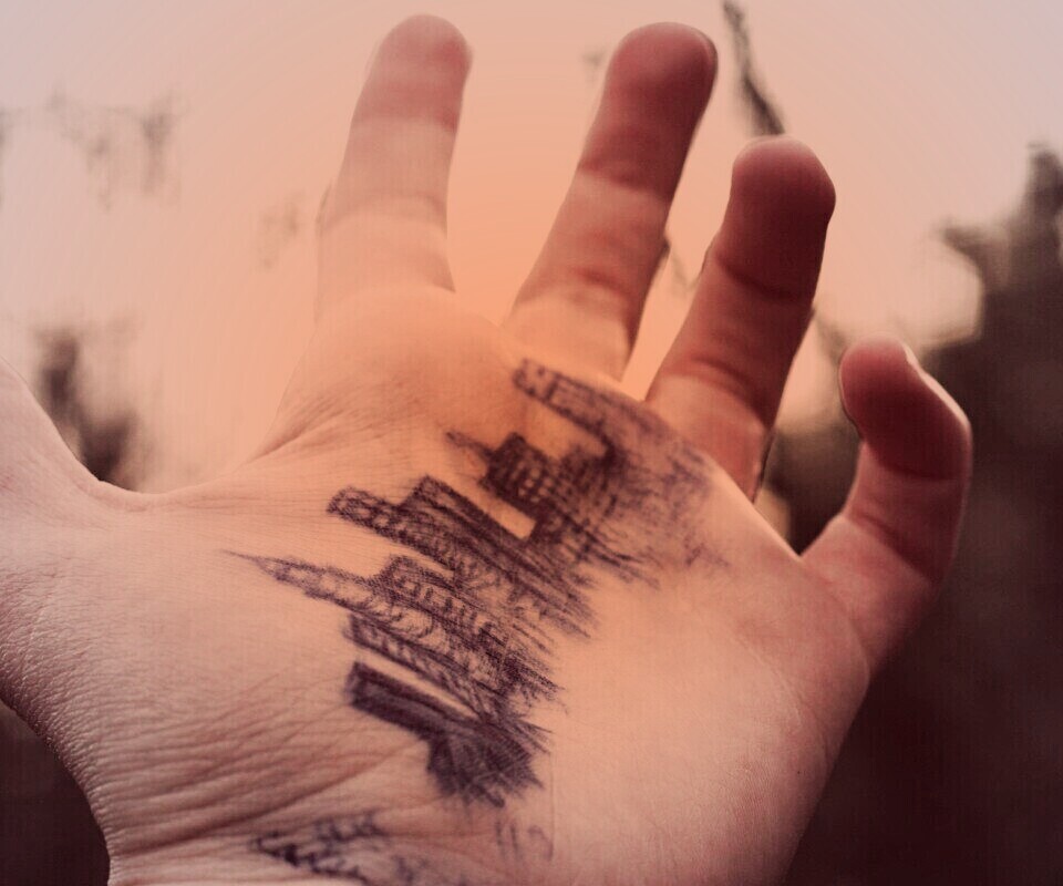 Город на ладони обои