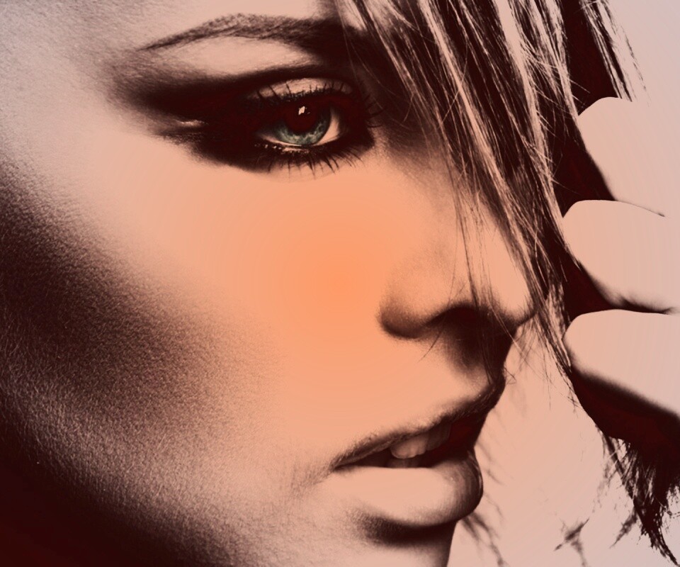 Глаза цвета моря обои