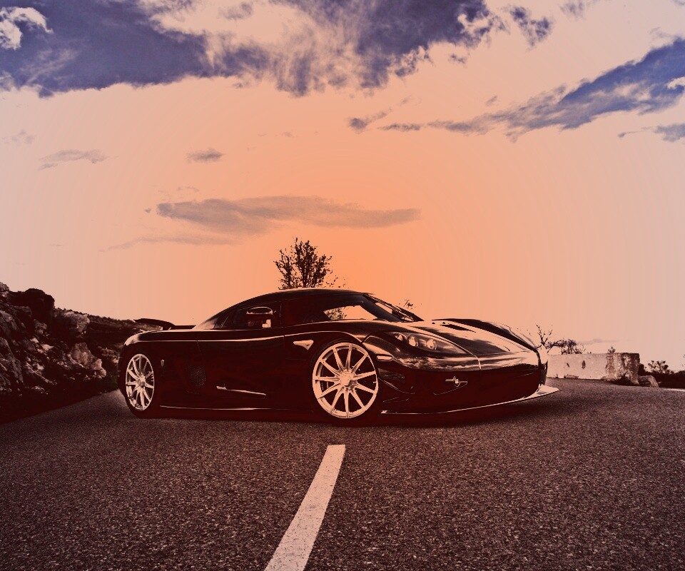 Черный кёнигсег обои