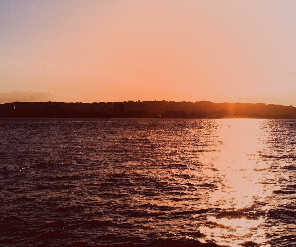 Красивое закатное озеро обои