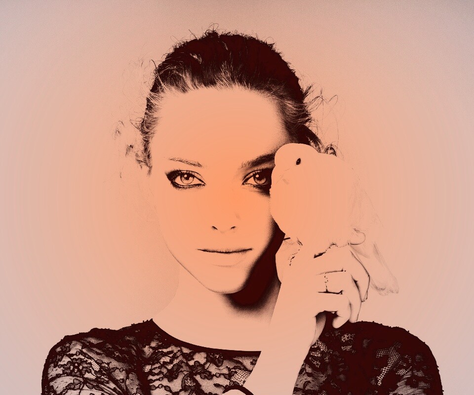 Девушка и попугай обои