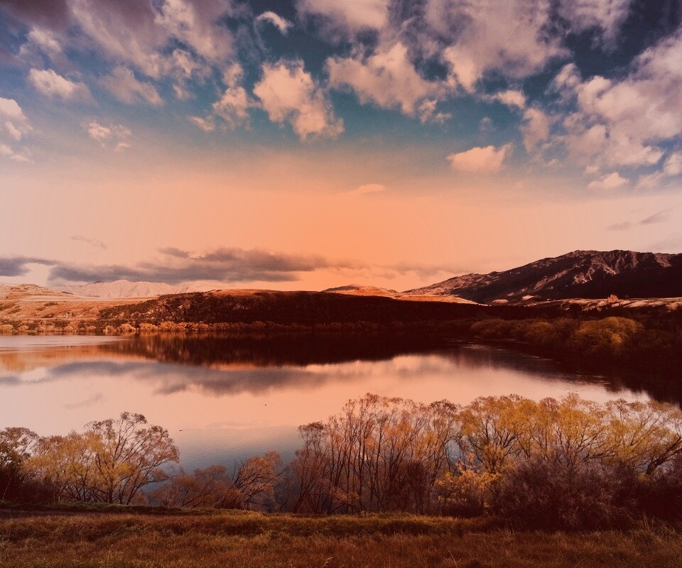 Живописное озеро обои