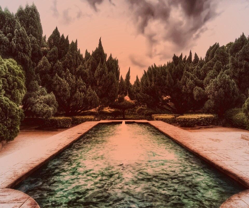 Фонтан в заповеднике обои