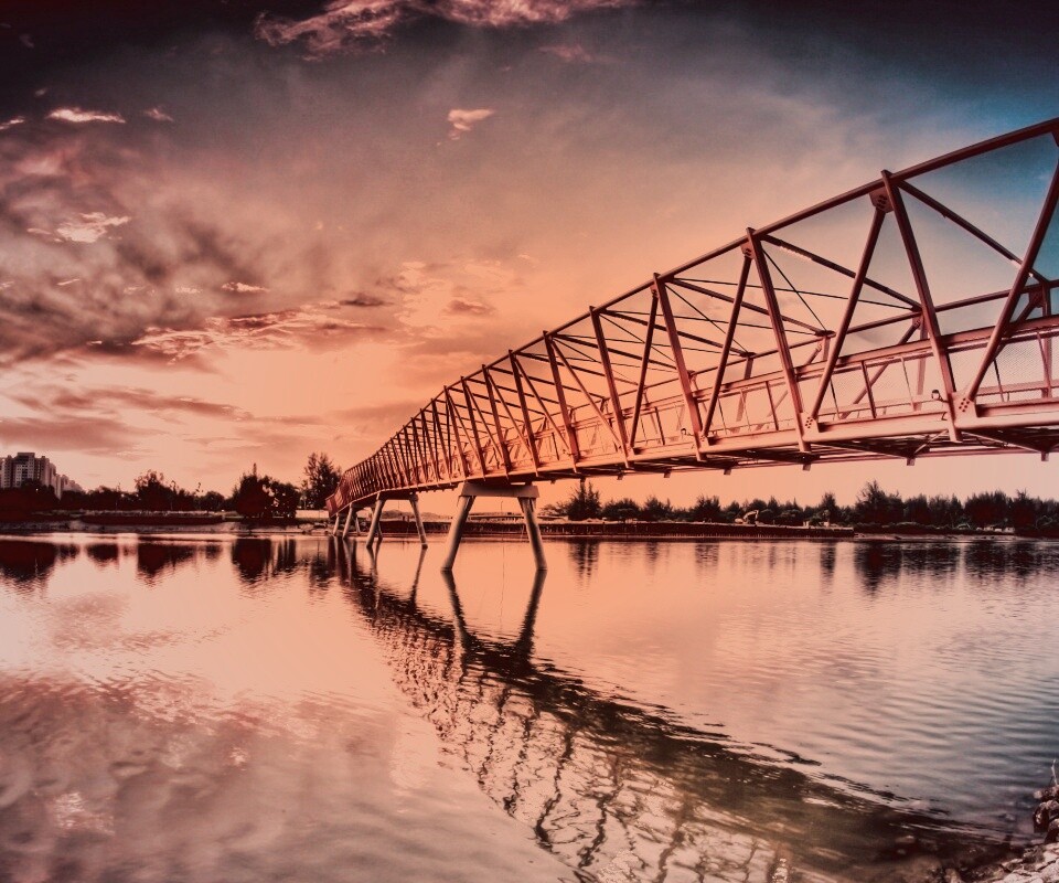 Мост через реку обои