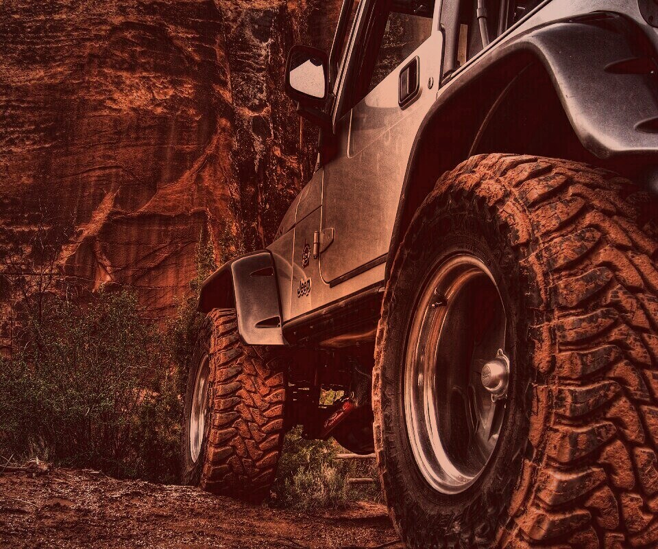 Jeep на бездорожье обои