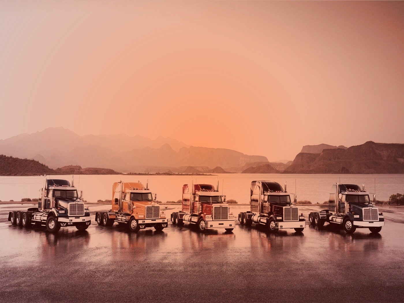 Тягачи на фоне озера обои