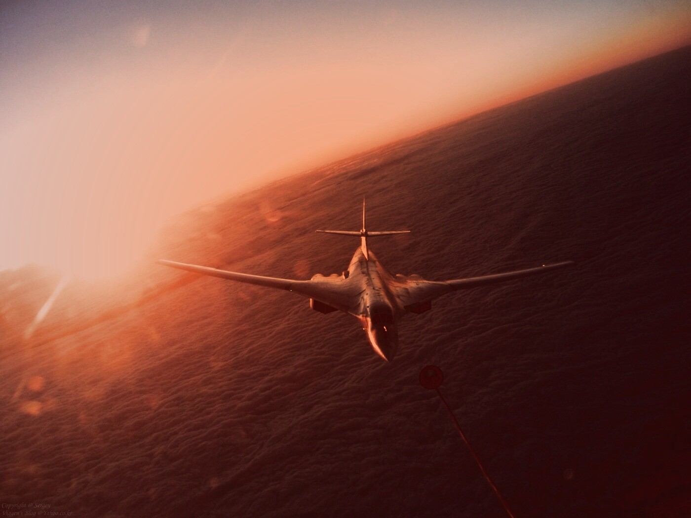 Ту 160 над облаками обои