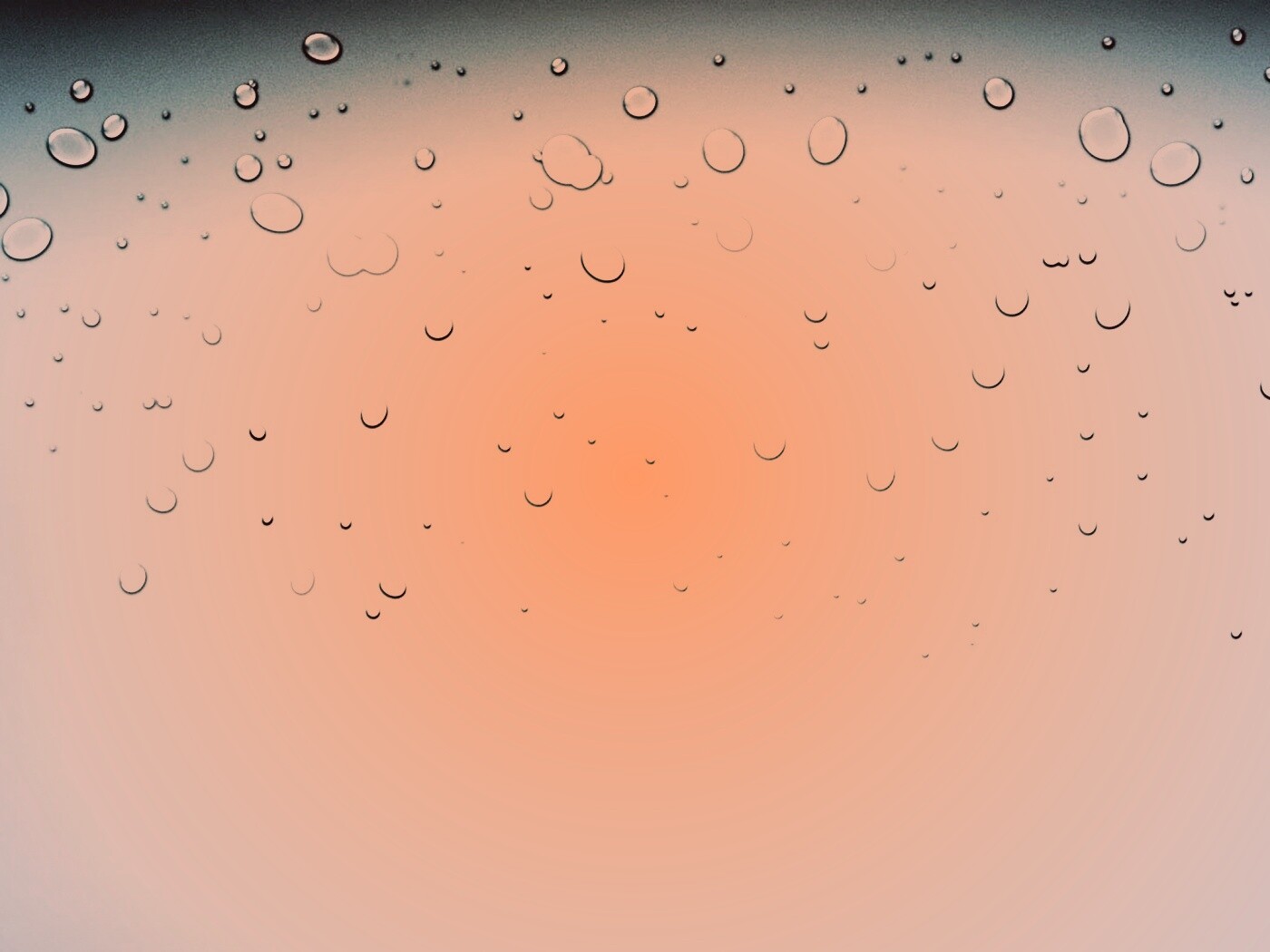 Капли на светлом фоне обои