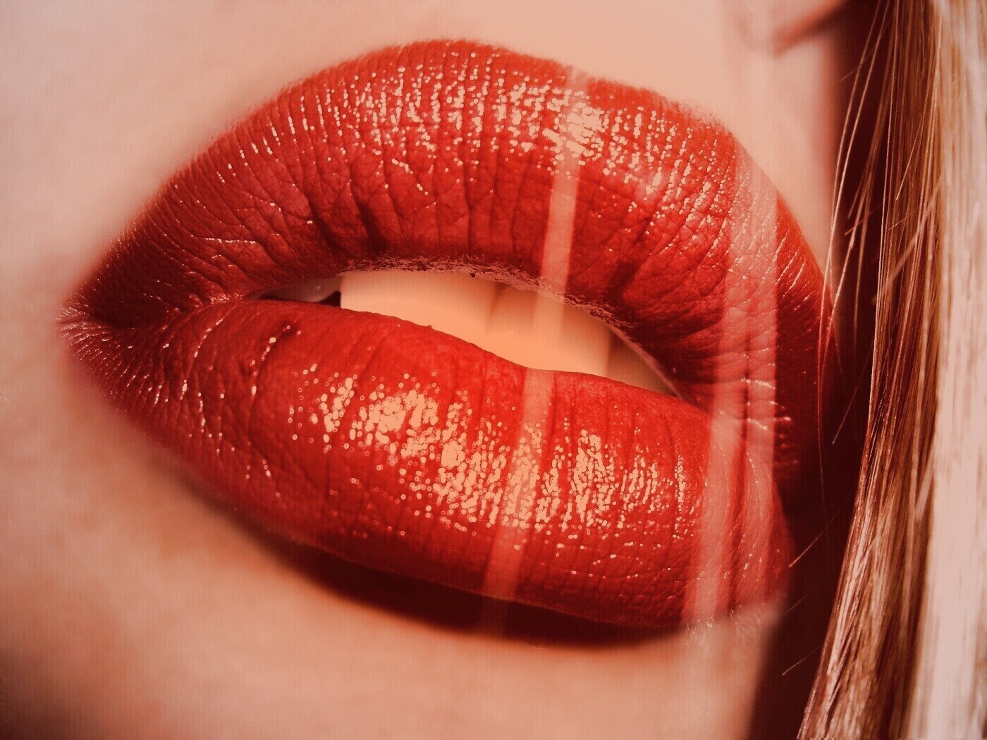 Сочные губы обои