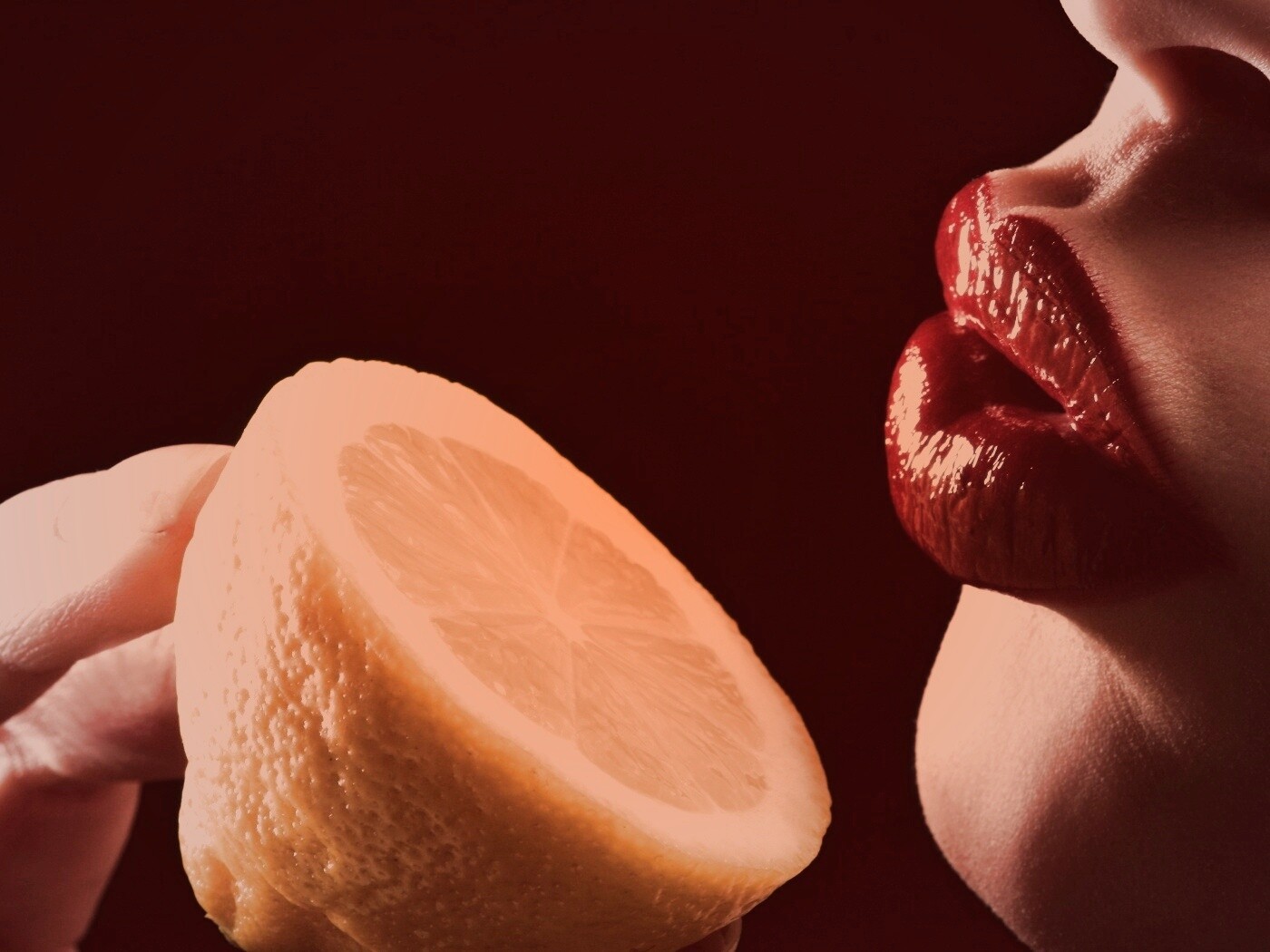 Лимон и губы обои