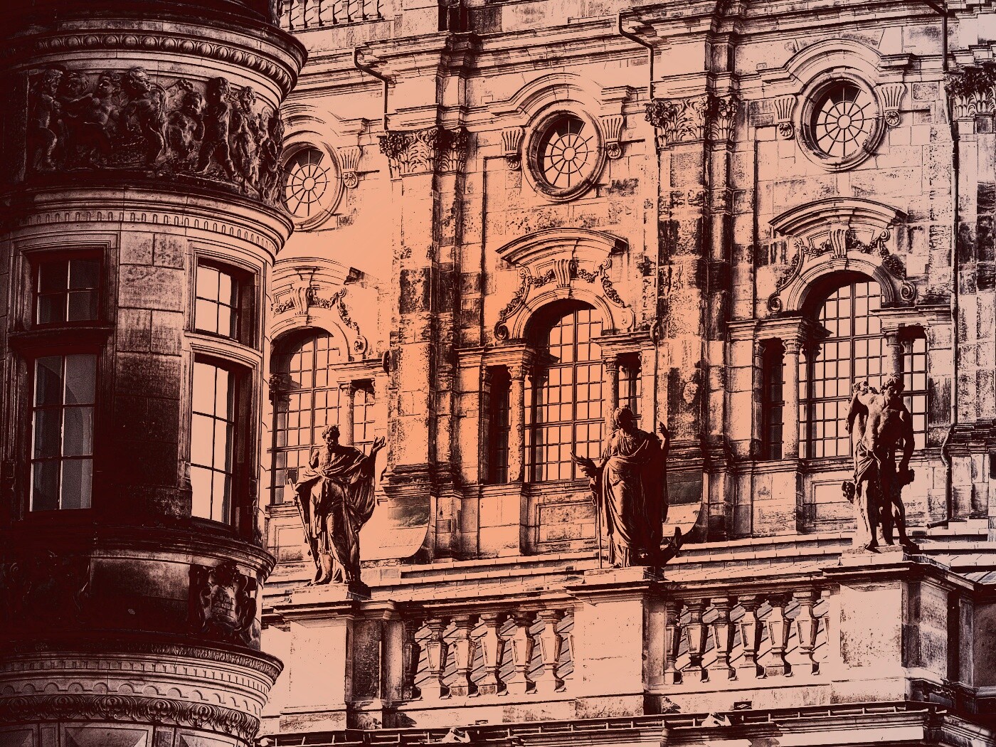 Hofkirche в Дрездене обои