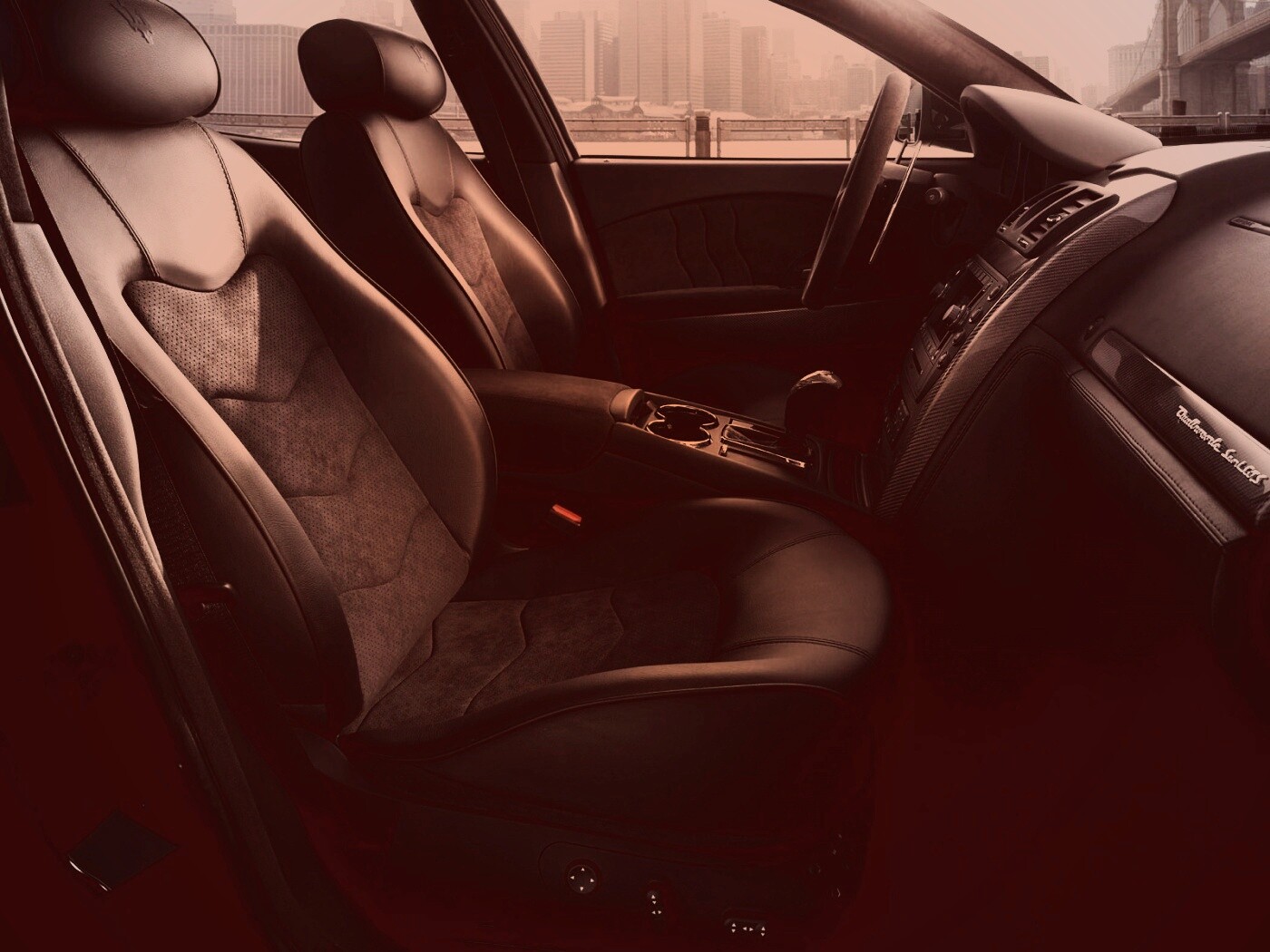 Салон мазерати quattroporte обои