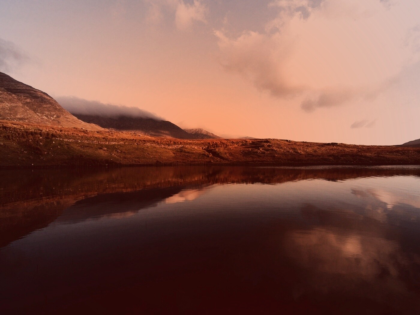 Зеркальное озеро обои