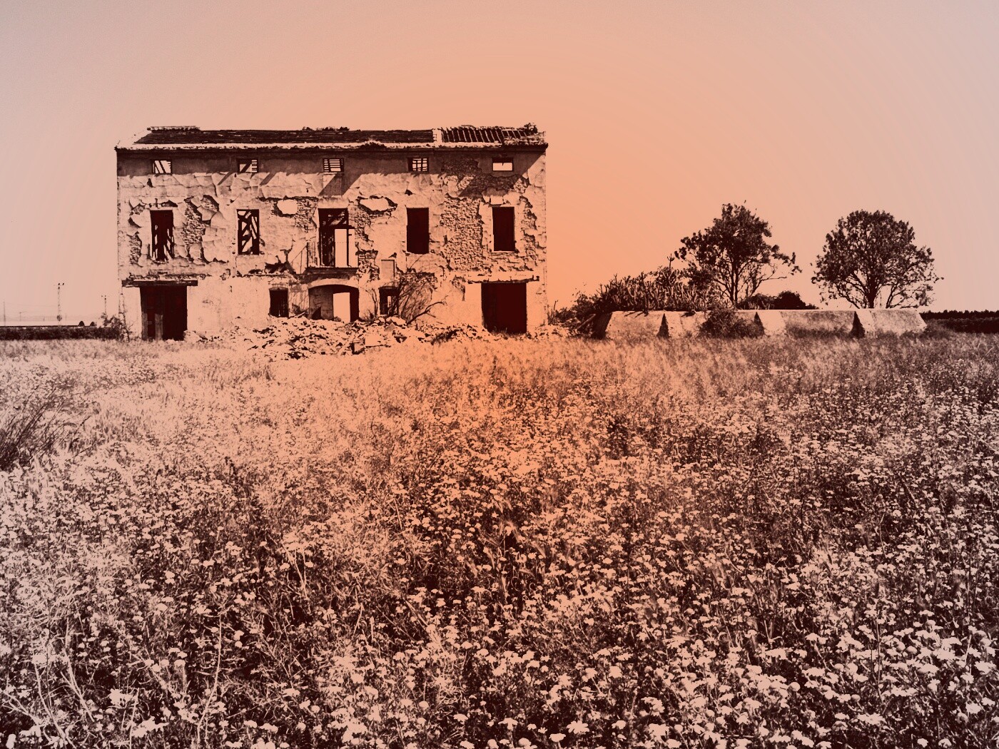 Руины жилого дома обои