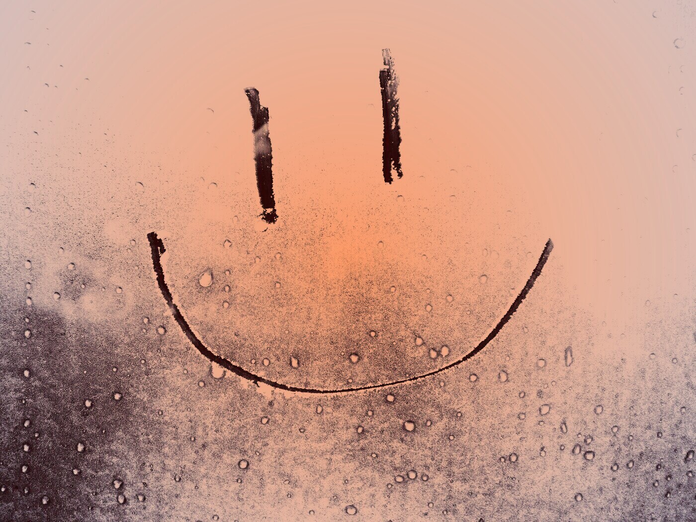 Улыбка на стекле обои