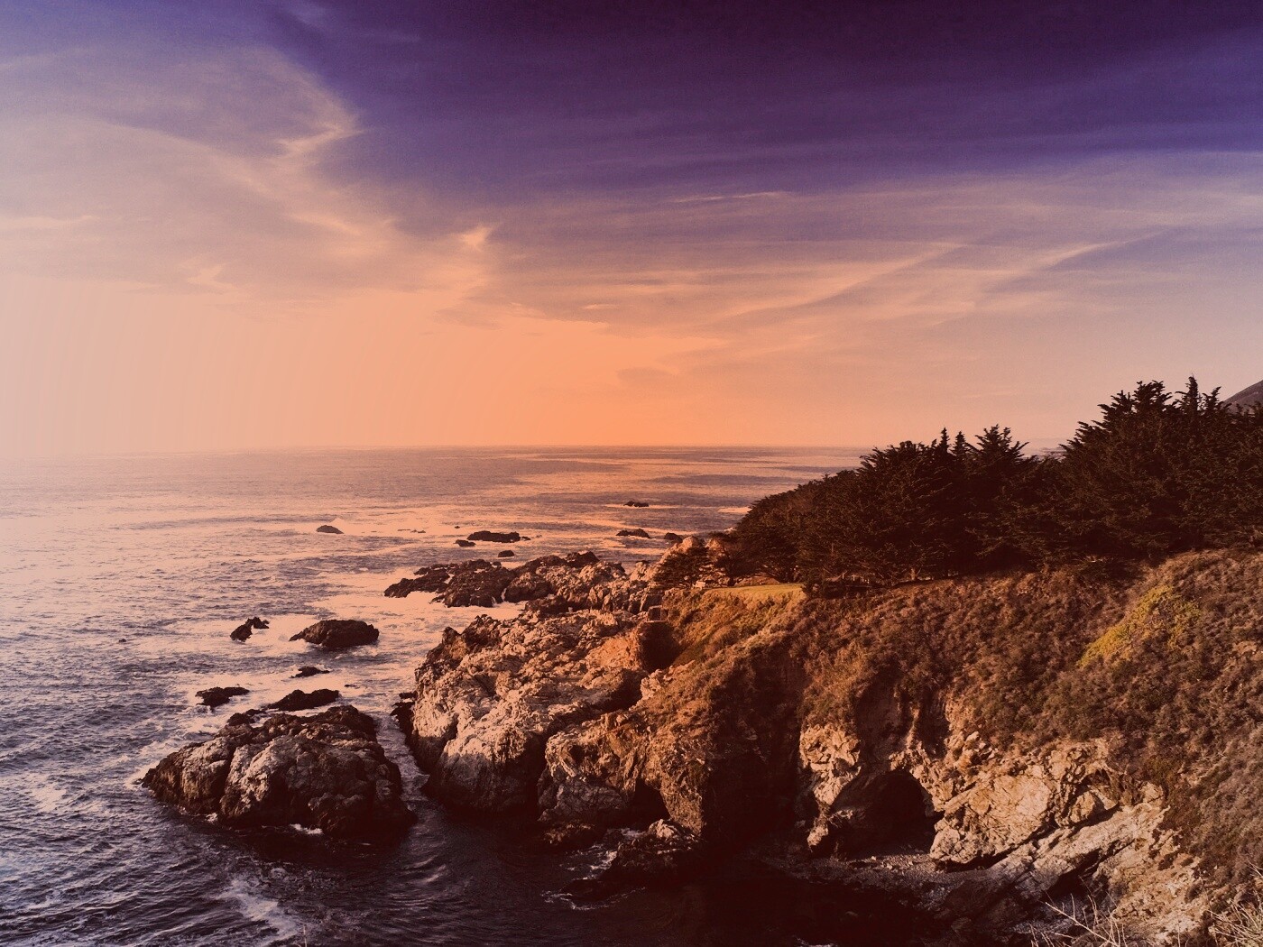 Скалистый берег обои