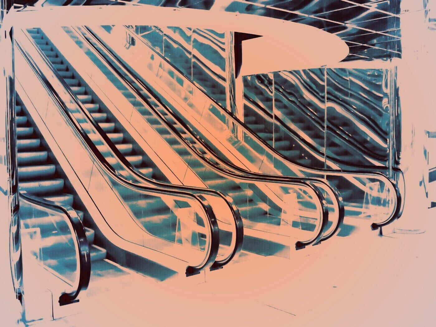 Современный эскалатор обои