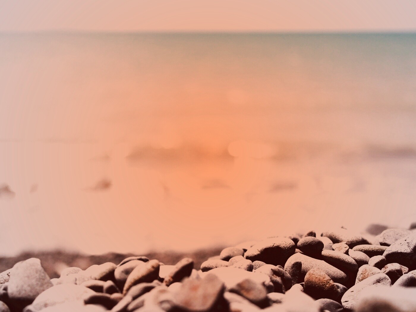 Пляж из гальки обои