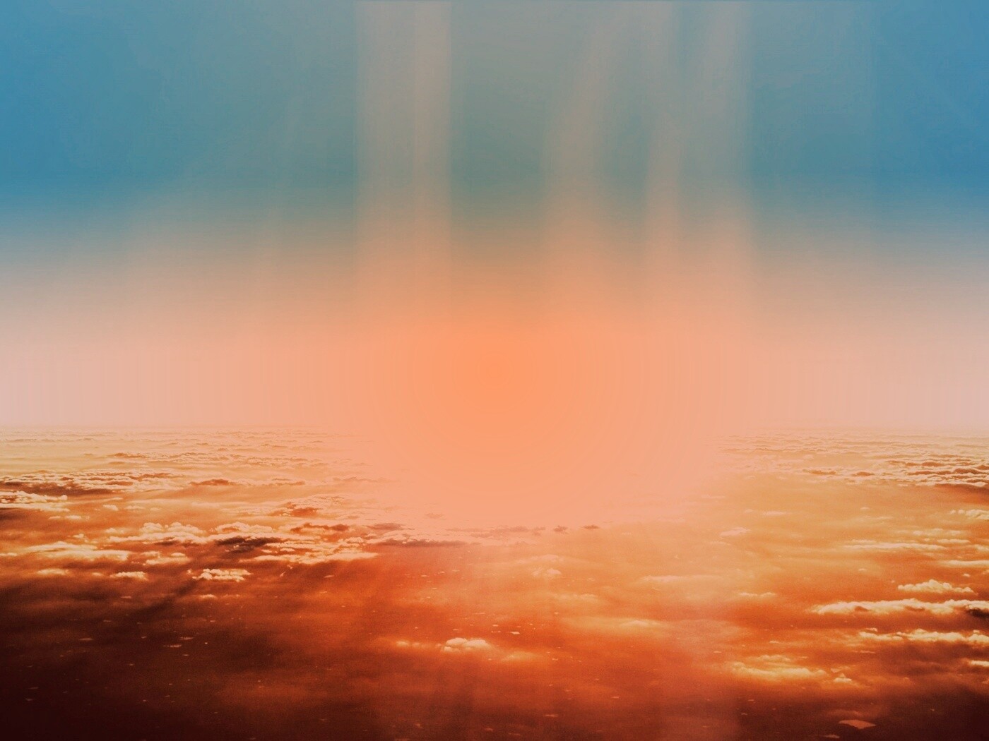 Восход над облаками обои