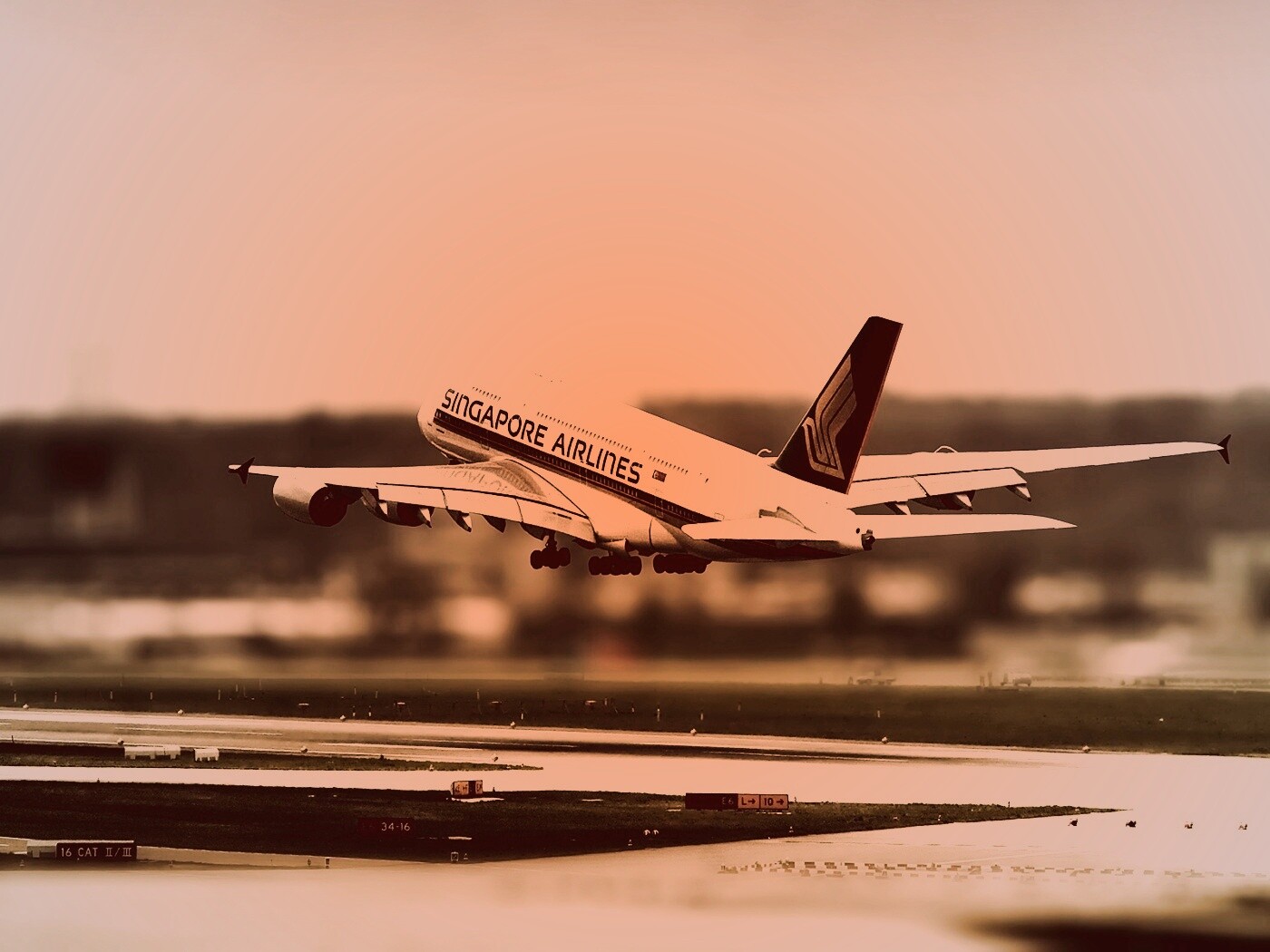 Взлет гражданского самолета обои