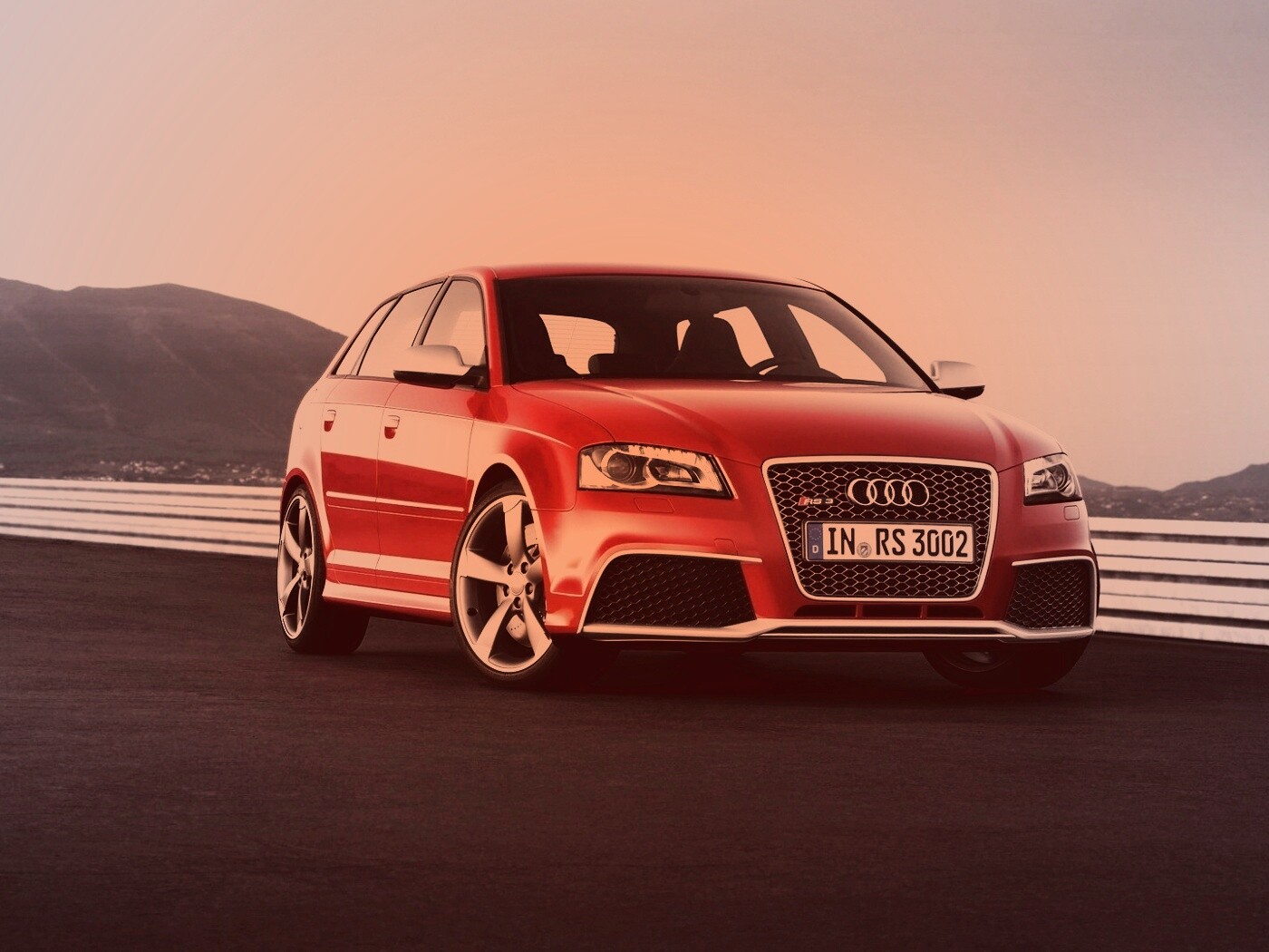 Красная Audi RS3 спереди обои