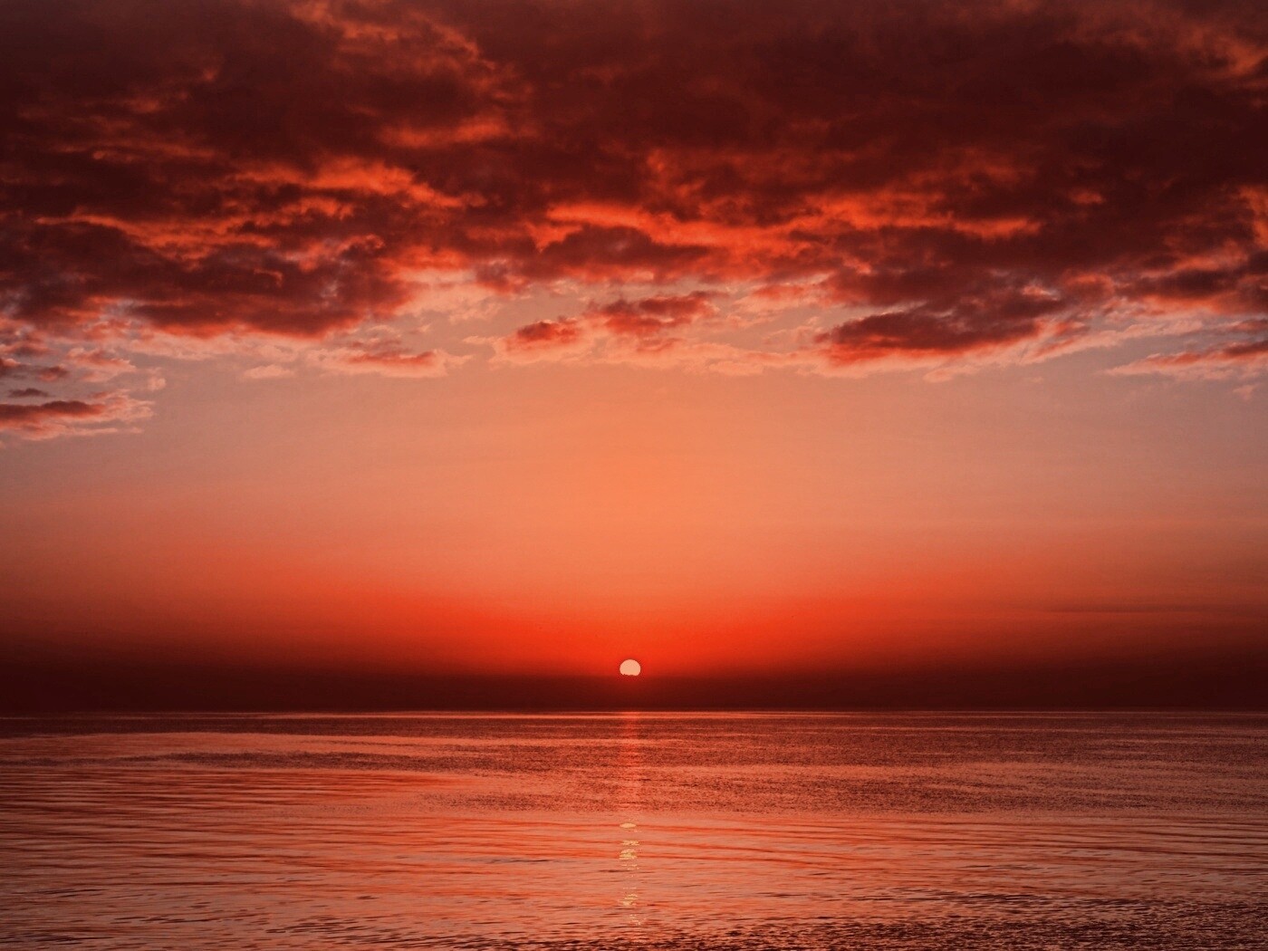 Багровый закат обои