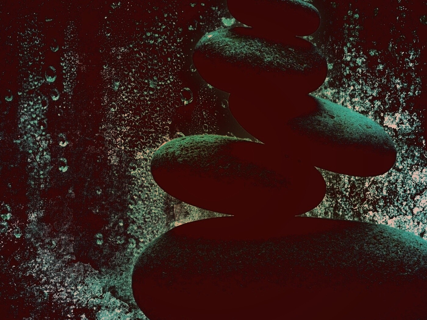 Башня из камней под водой обои