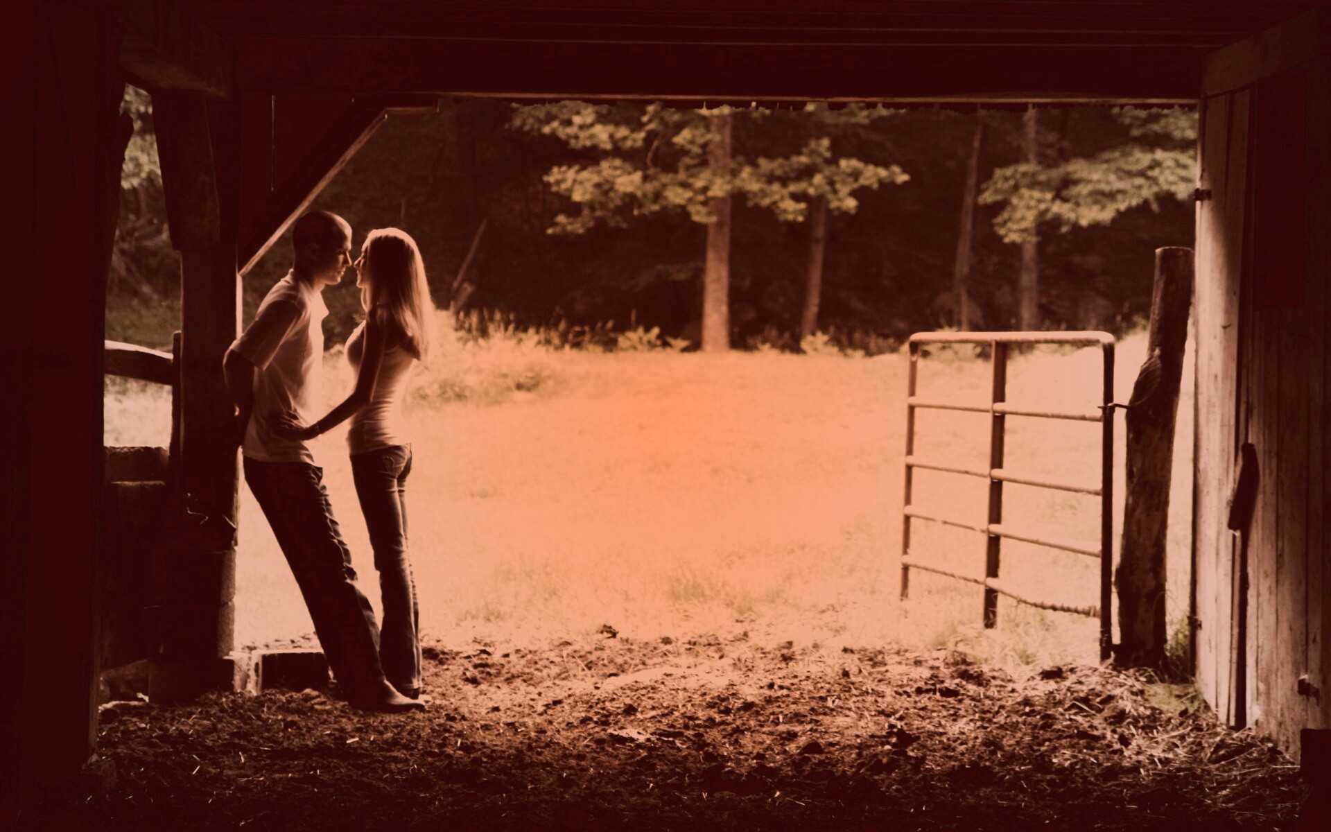 Любовь на природе обои