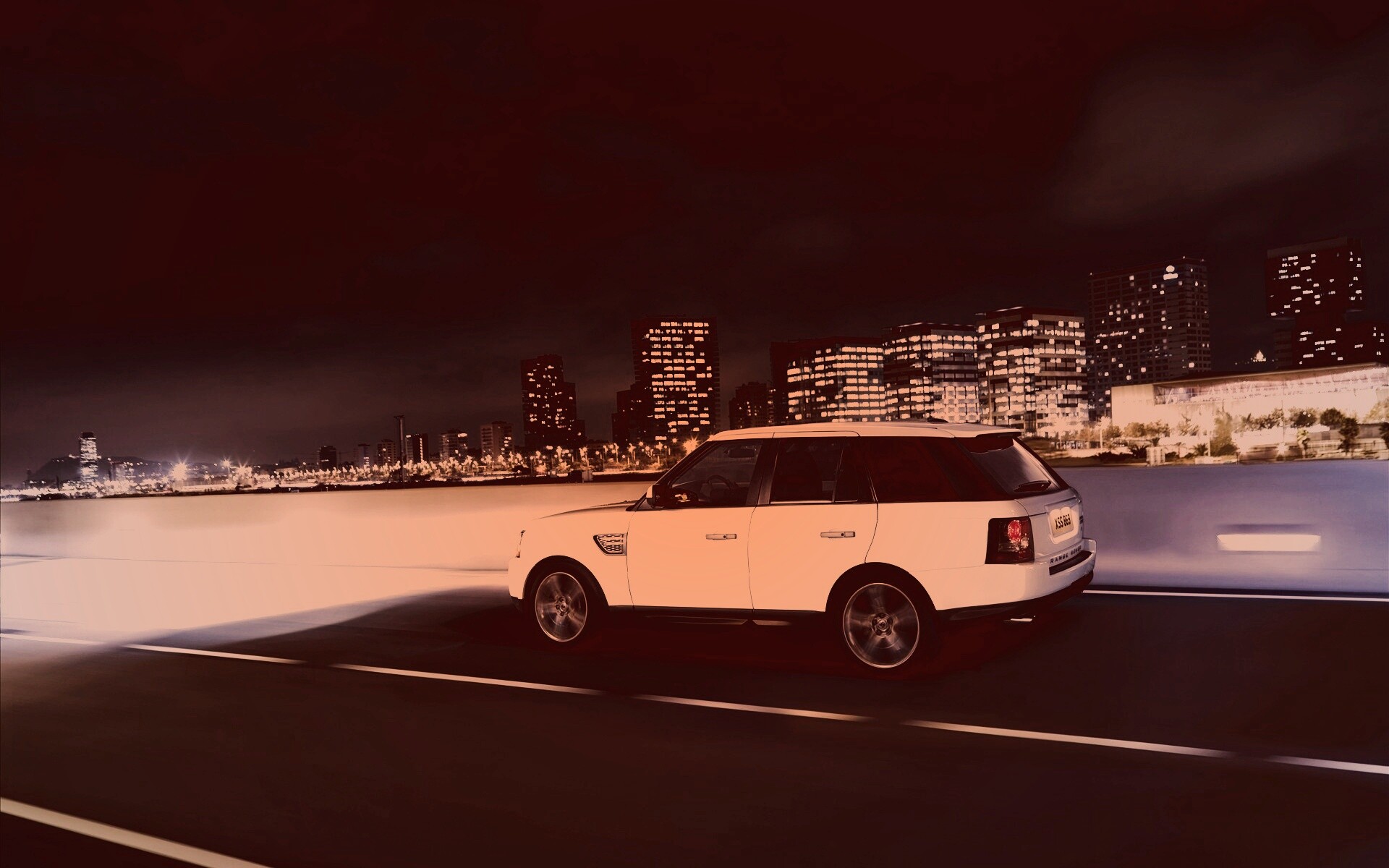 Рендж ровер на трассе обои