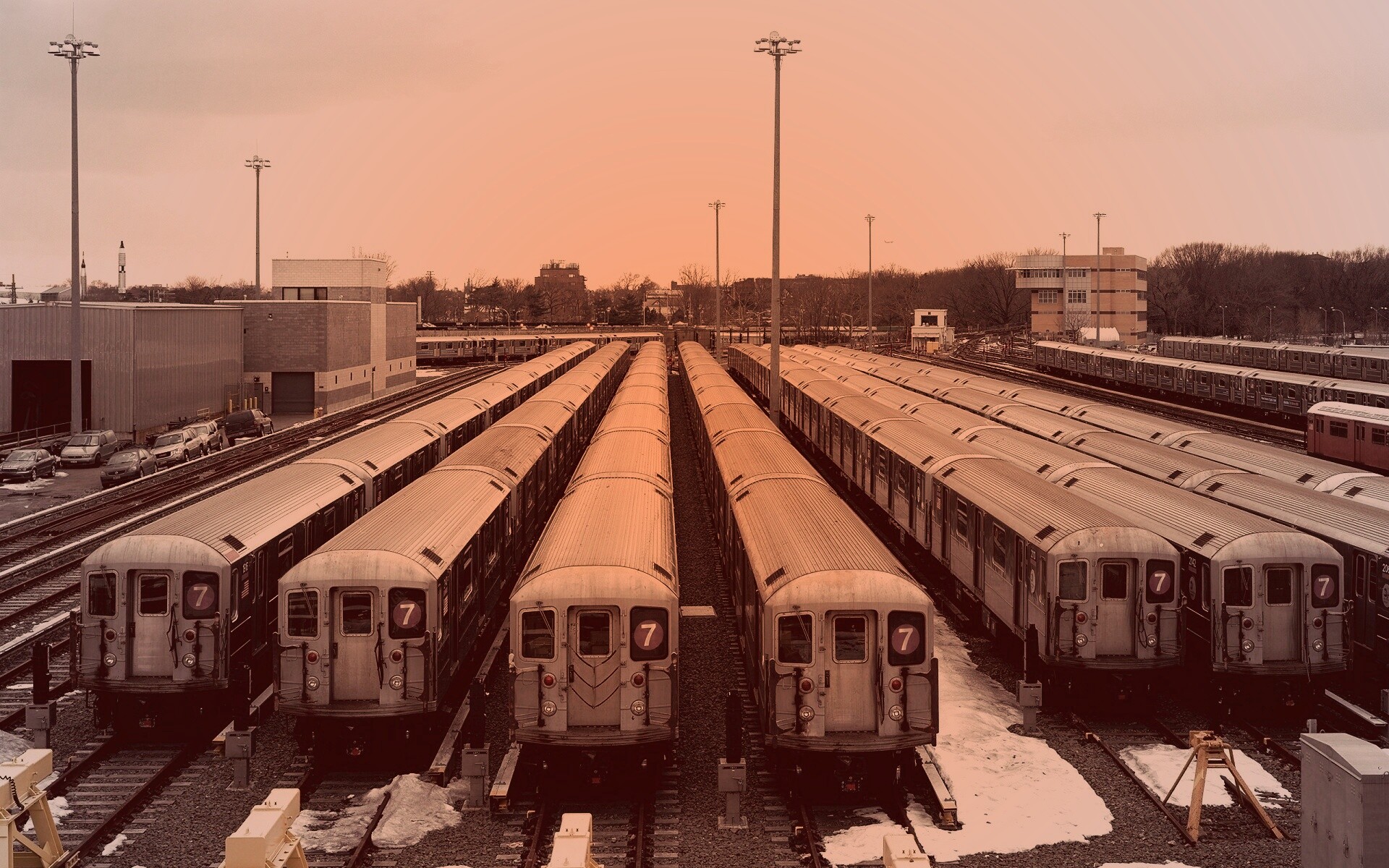 Вагоны метро на стоянке обои