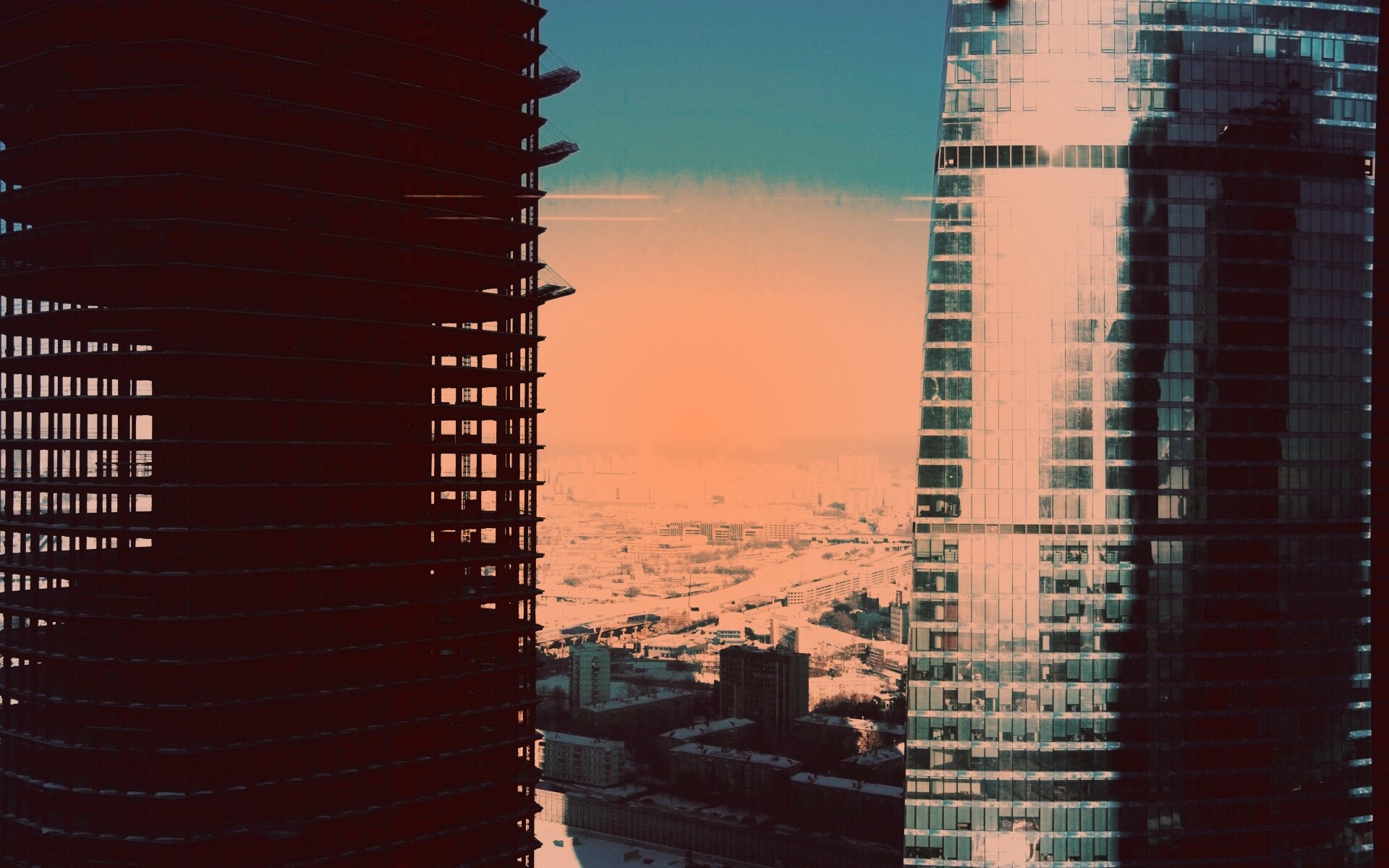 Строительство небоскреба в Москве обои