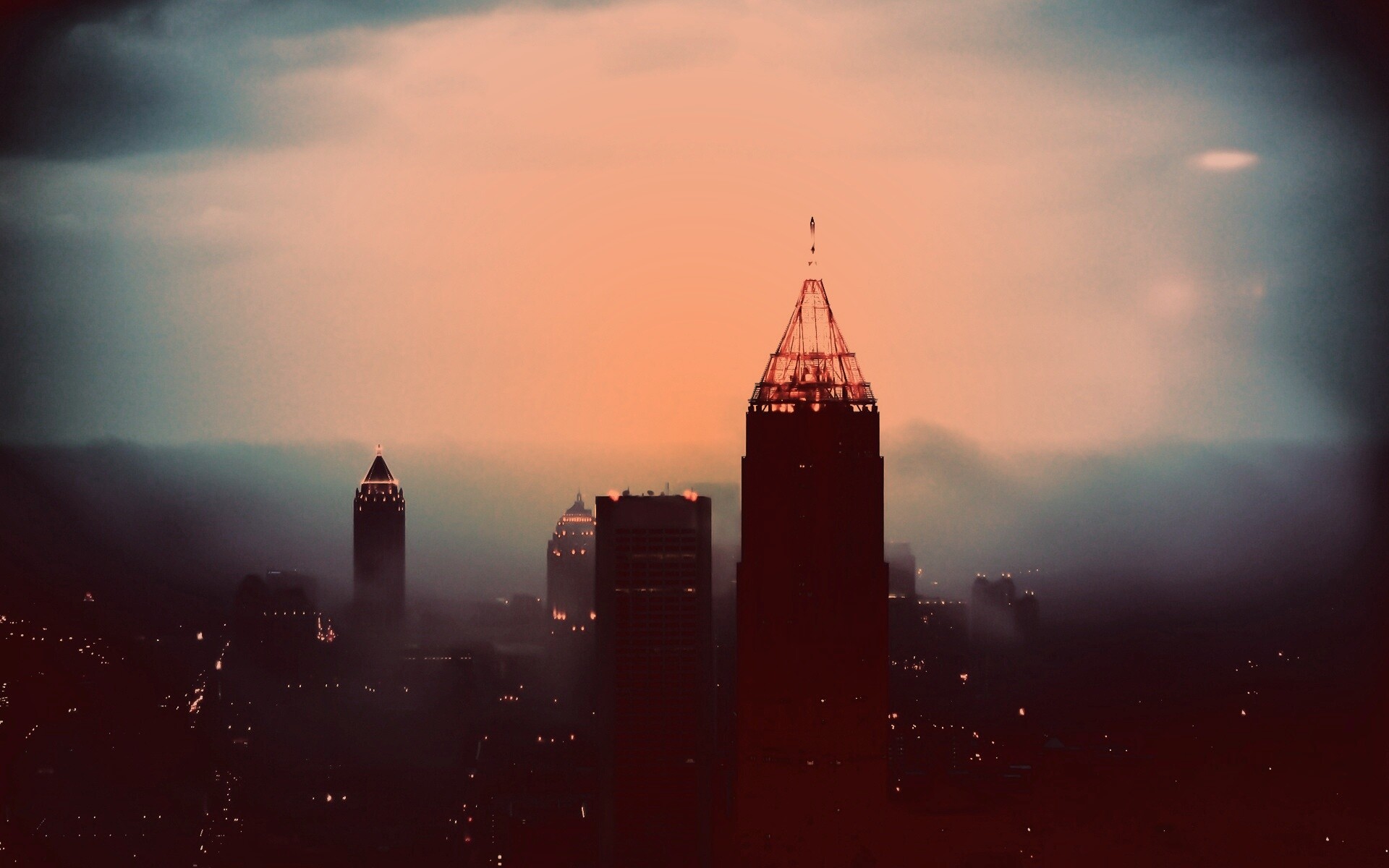 Небоскребы в тумане обои