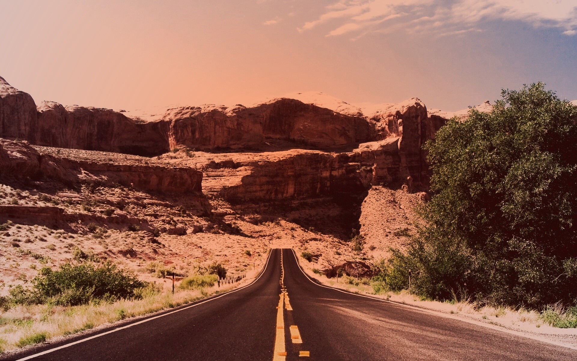 Дорога в горах обои