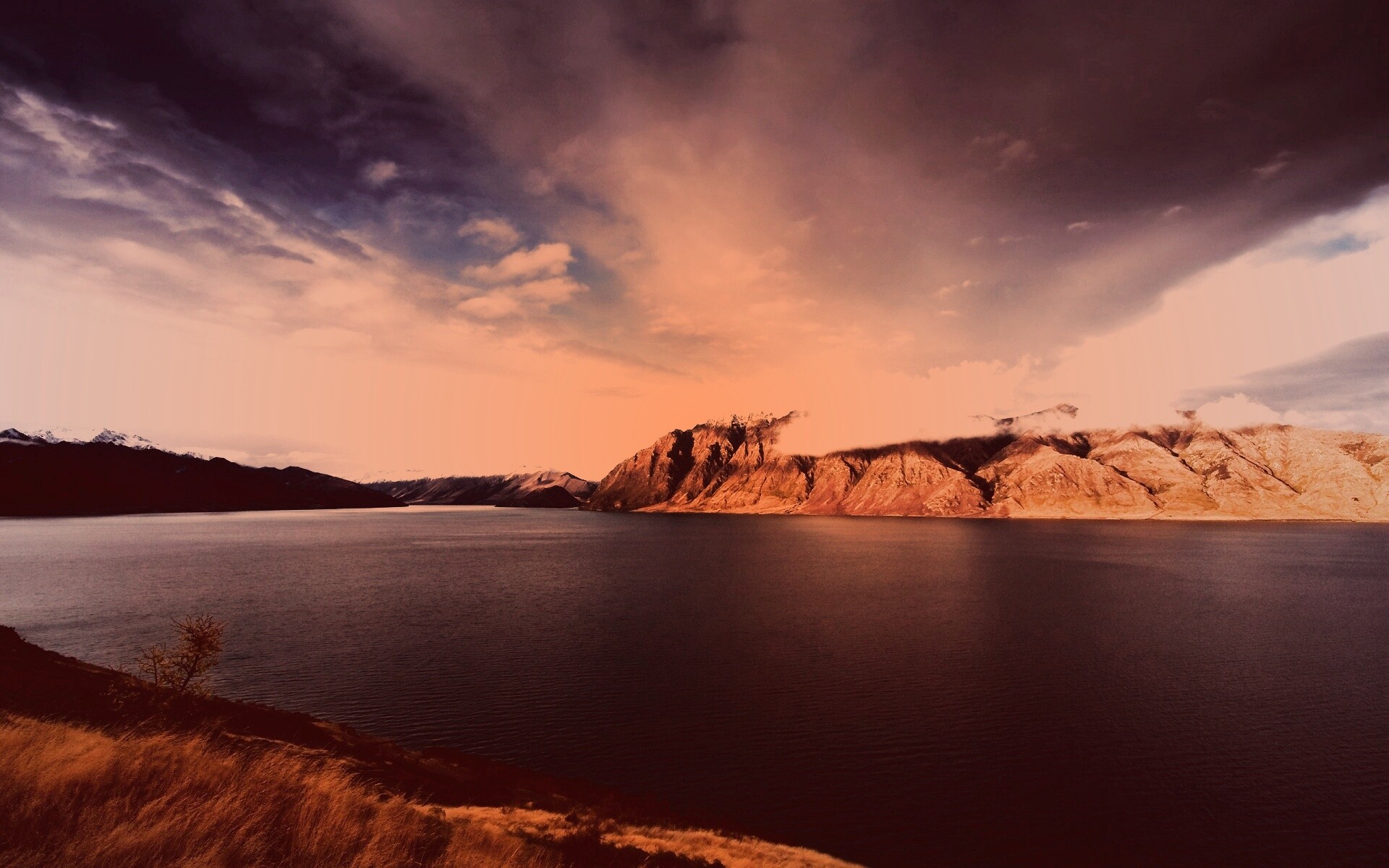 Живописная широкая река обои