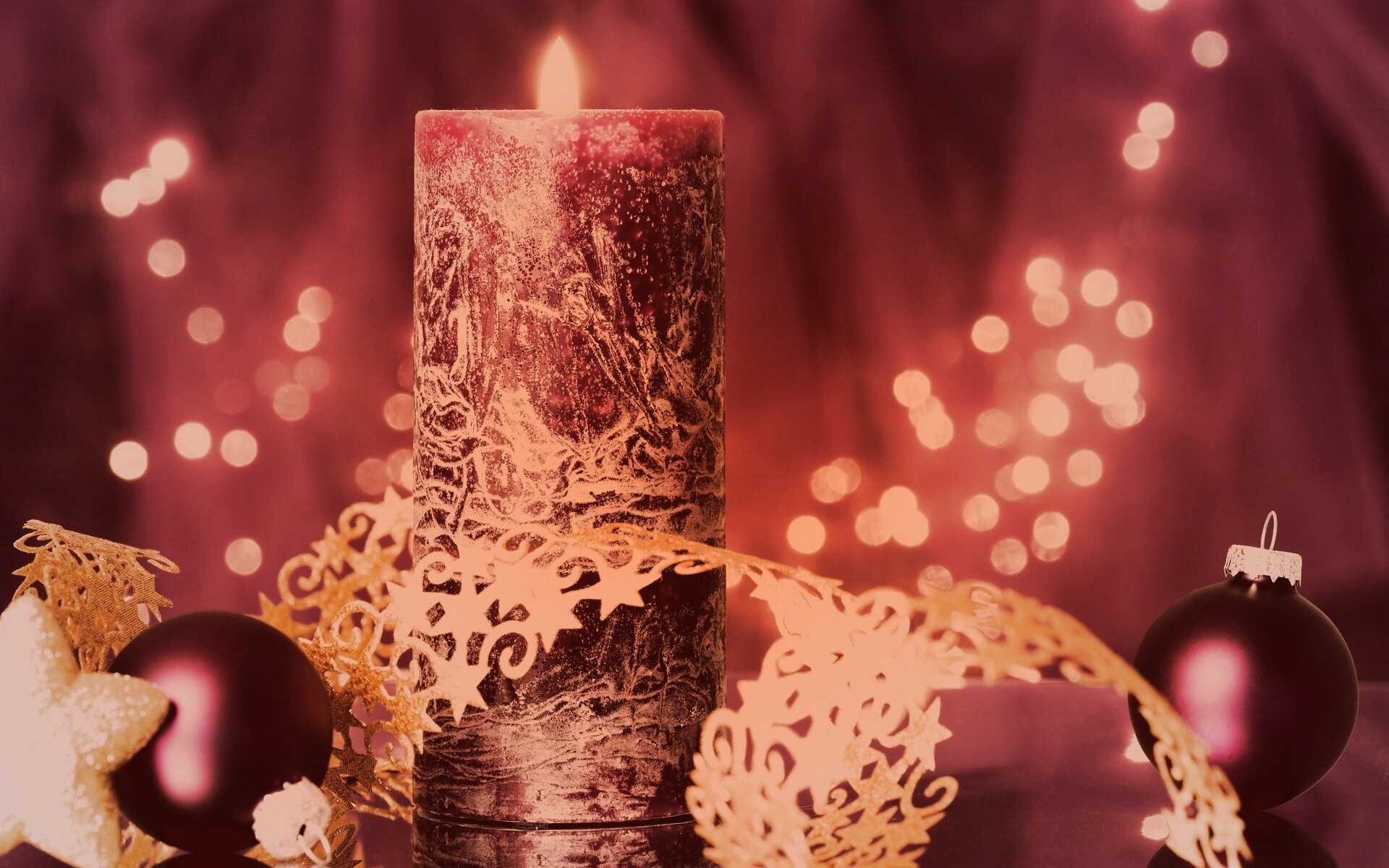 Новогодняя свеча обои