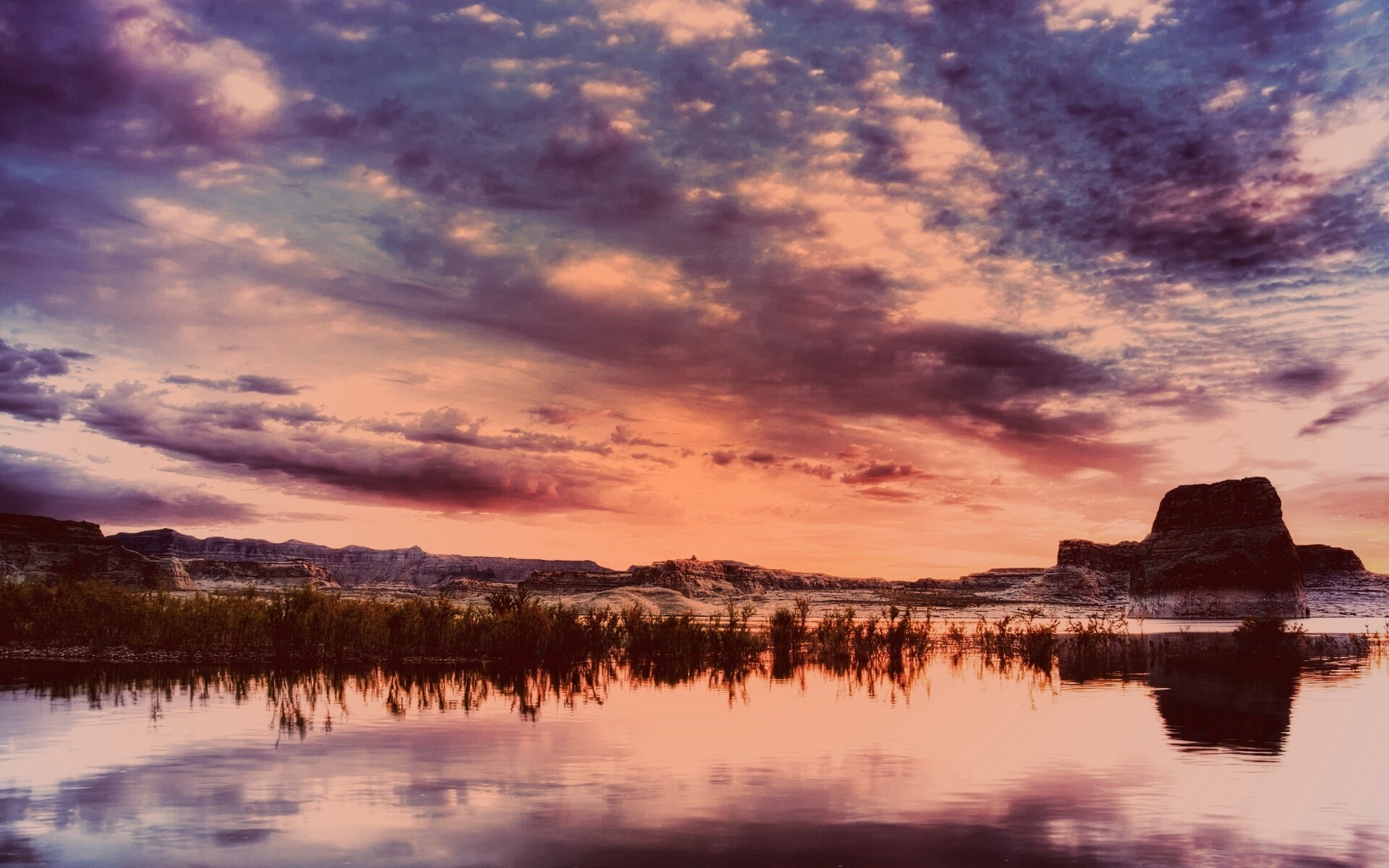 Горное озеро обои