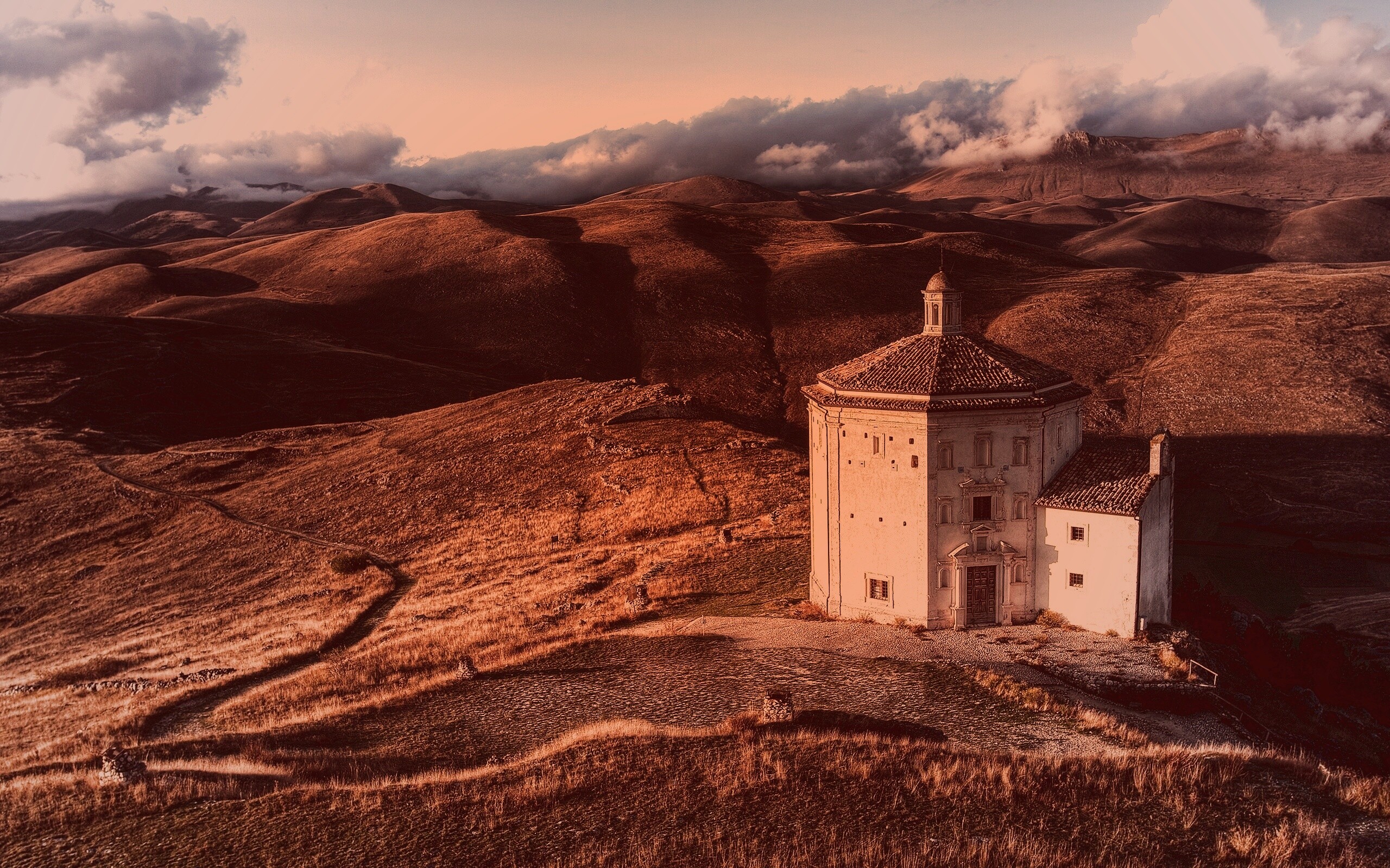 Церковь в Италии обои