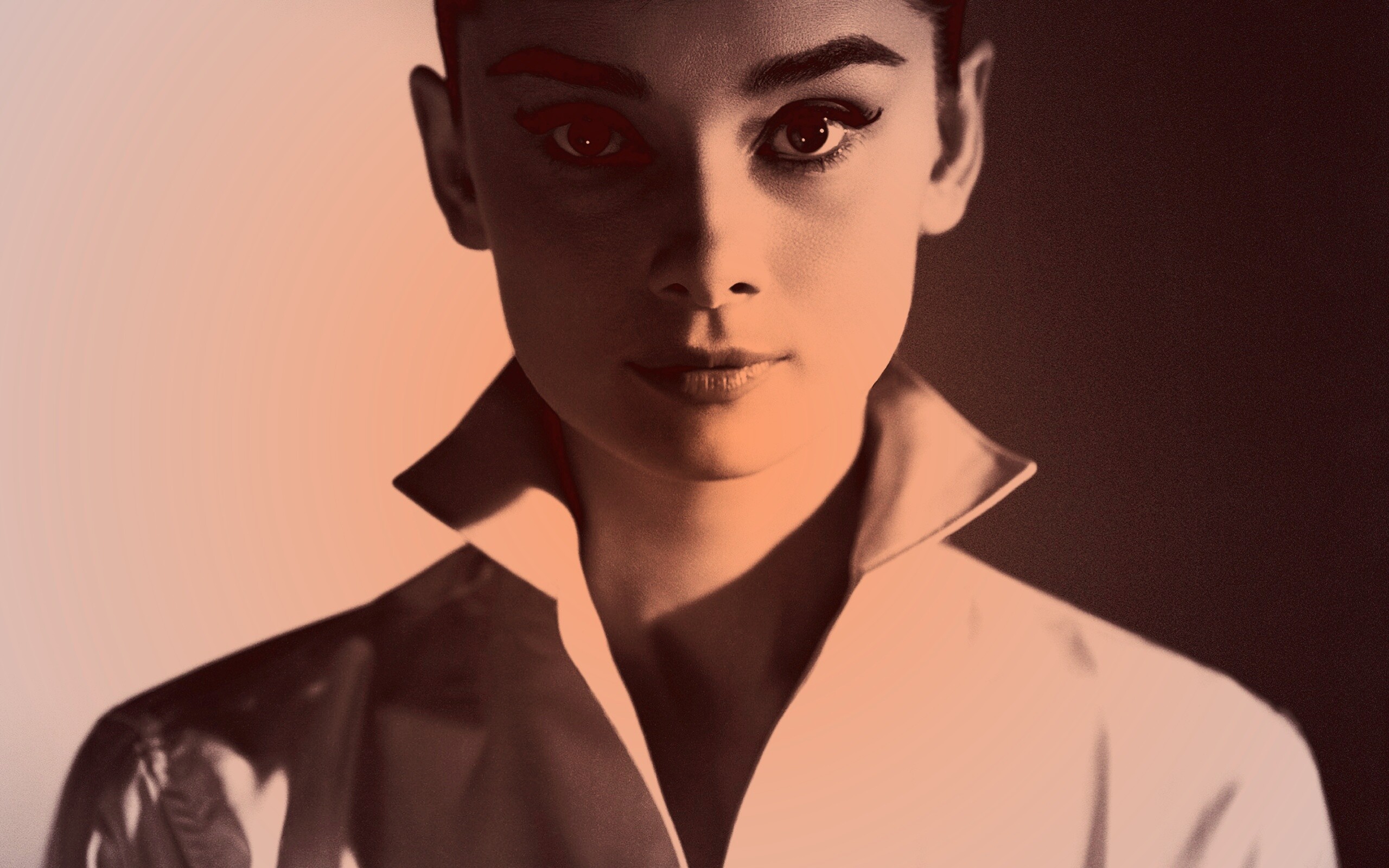 Одри Хепберн в grayscale обои