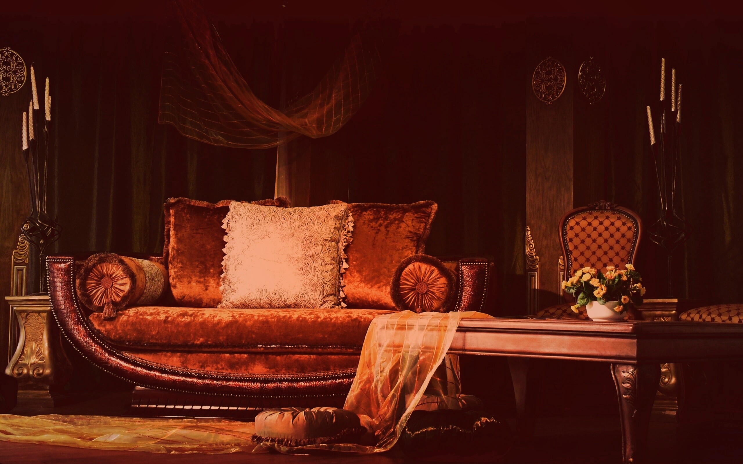 Комната в старом стиле обои