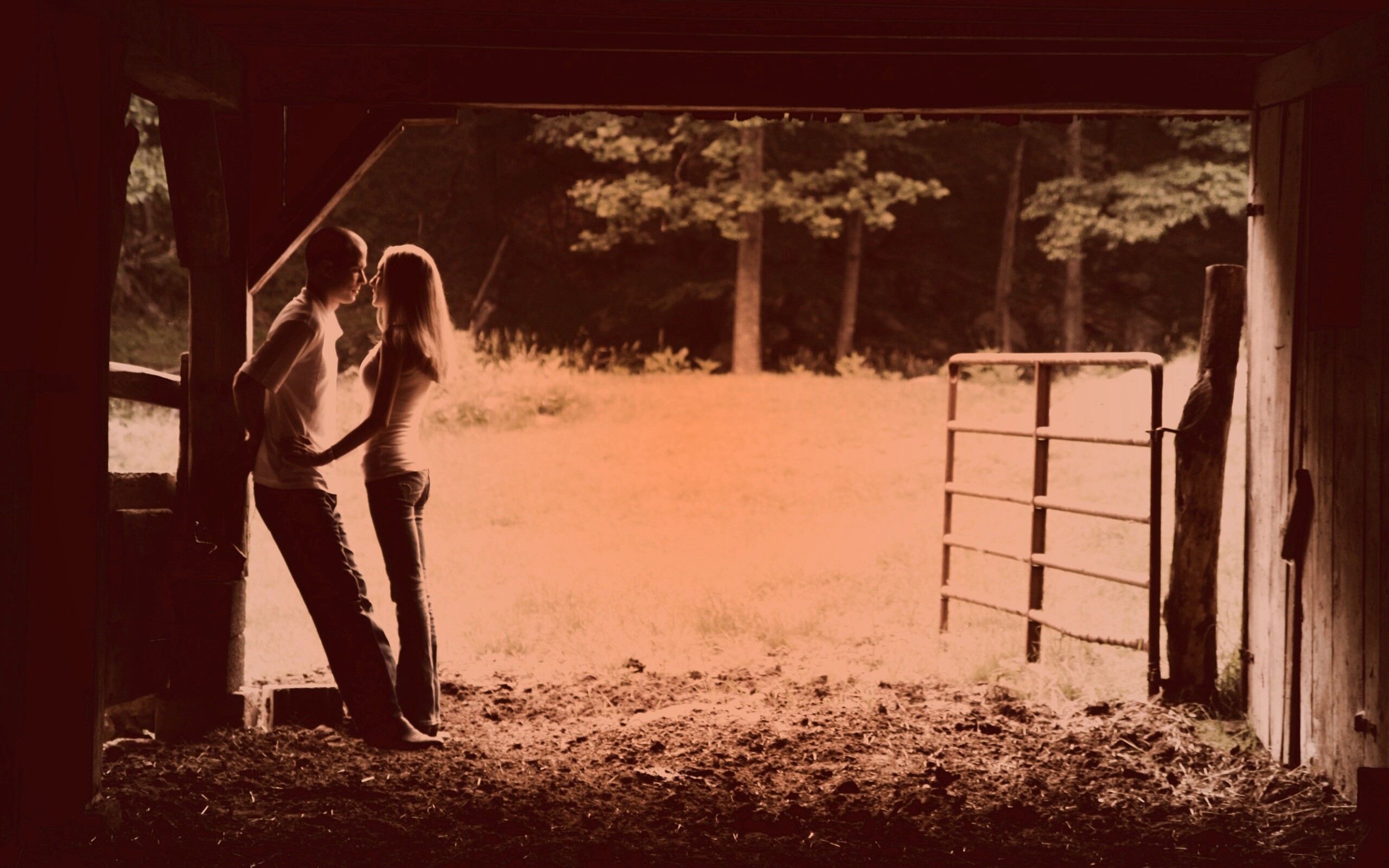 Любовь на природе обои