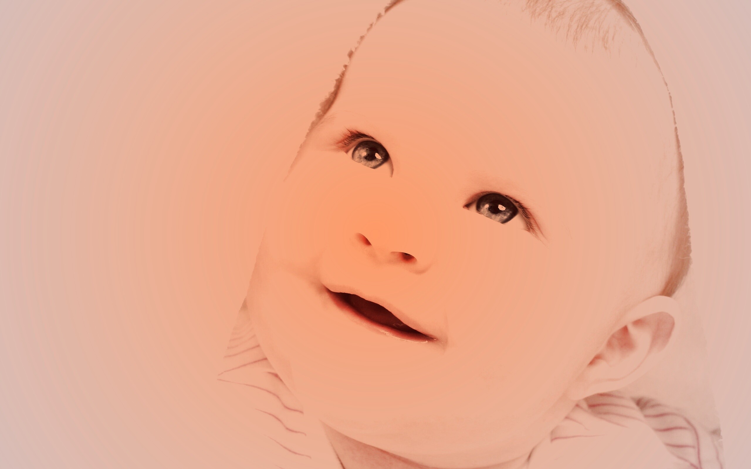 Малыш под полотенцем обои