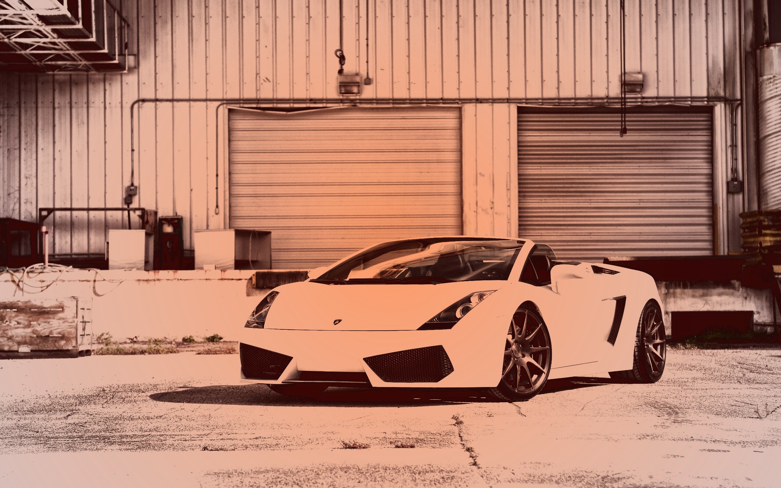 Белый спорткар Ламборгини Галлардо обои