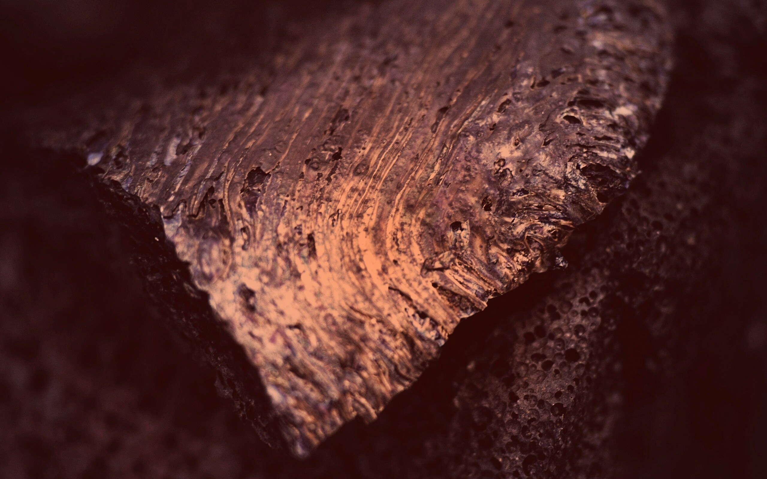 Металл с радужным отливом обои